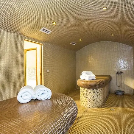 Warm Evenings And Free Bottle Of Wine In Perun * Банско