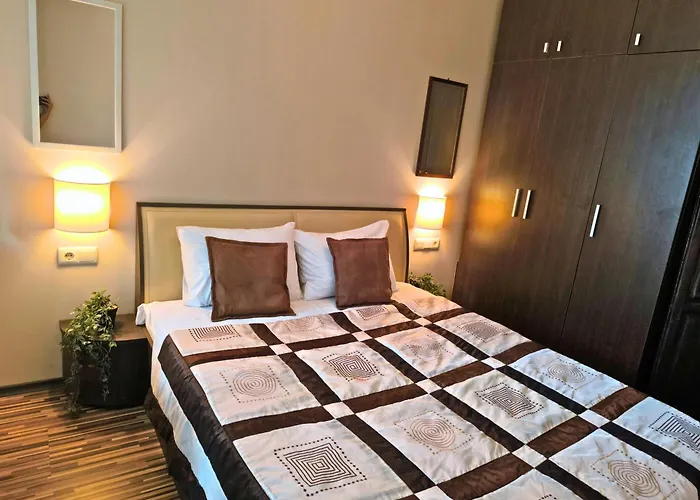 Warm Evenings And Free Bottle Of Wine In Perun